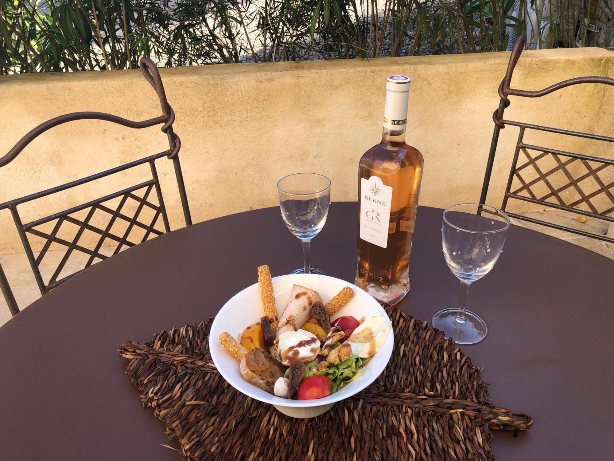 דירות פייאנס Le Cocon De Provence מראה חיצוני תמונה